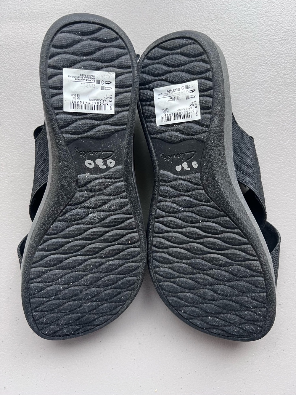 Cloudsteppers by Clarks Arla Kaydin Black Crisscross-Strap Sandals (9.5 M) New - Picture 5 of 9